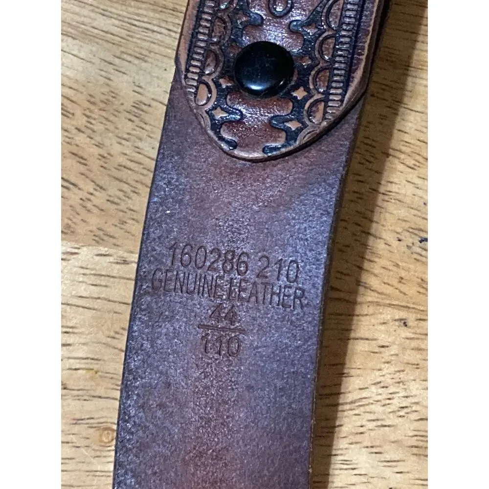Tooled Men’s Leather‎ Belt Size 44 Brown Black Embossed